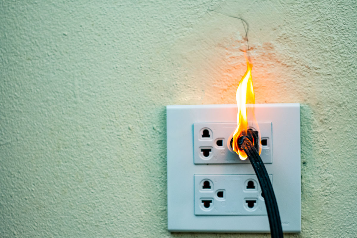 Avoid-Electrical-Hazards