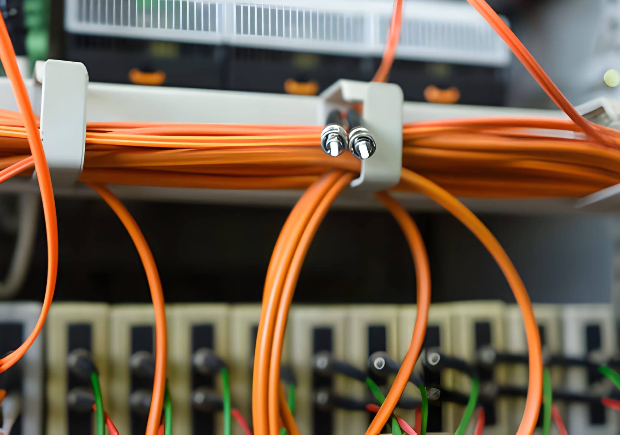 steptodowncom917202 - Kemp Co Electric